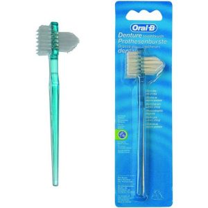 Oral-B Οδοντόβουρτσα Τεχνητής Οδοντοστοιχίας